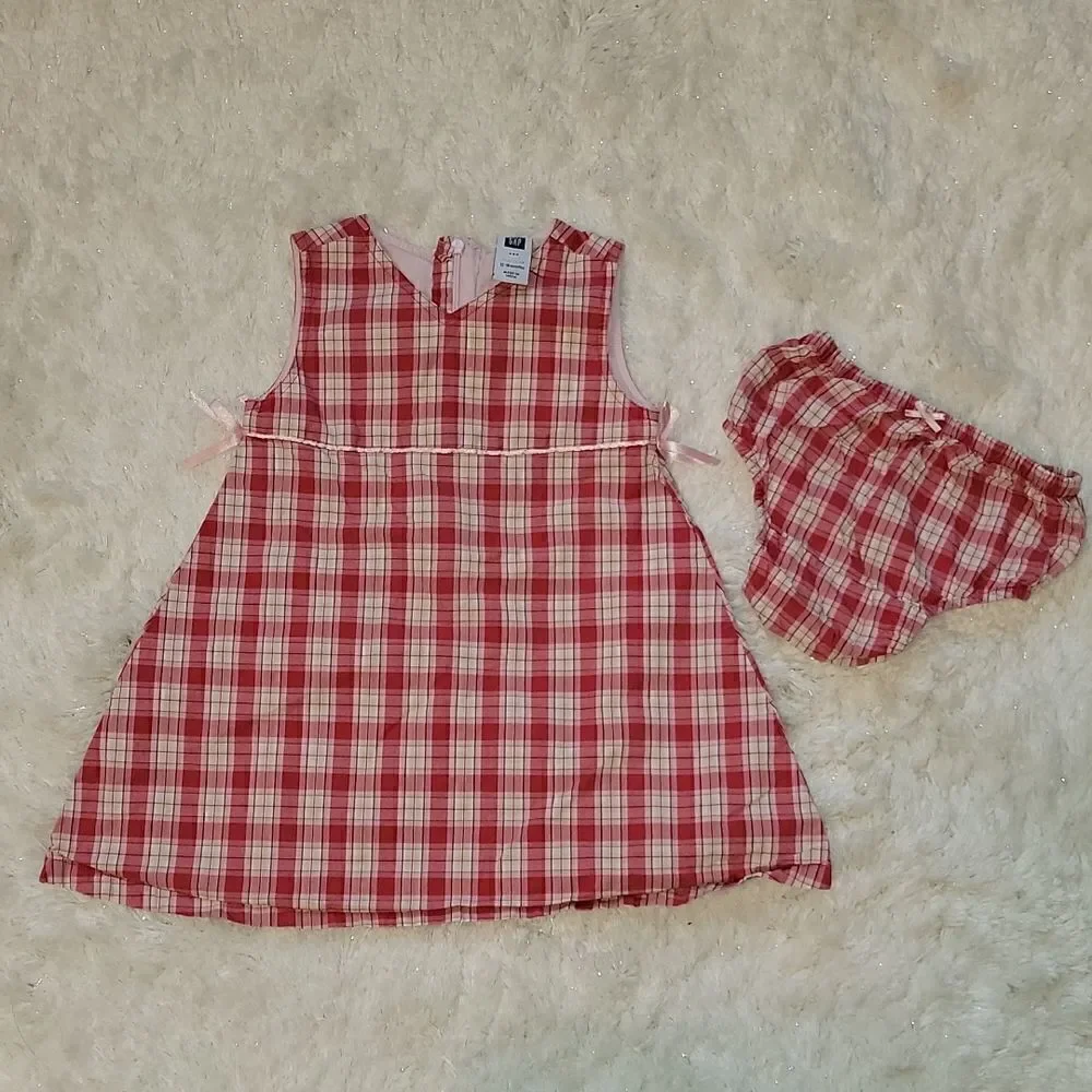 Baby GAP 2-PIECE RED AND WHITE PLAID SUN DRESS WITH BLOOMERS, SIZE 12-18 MONTHS